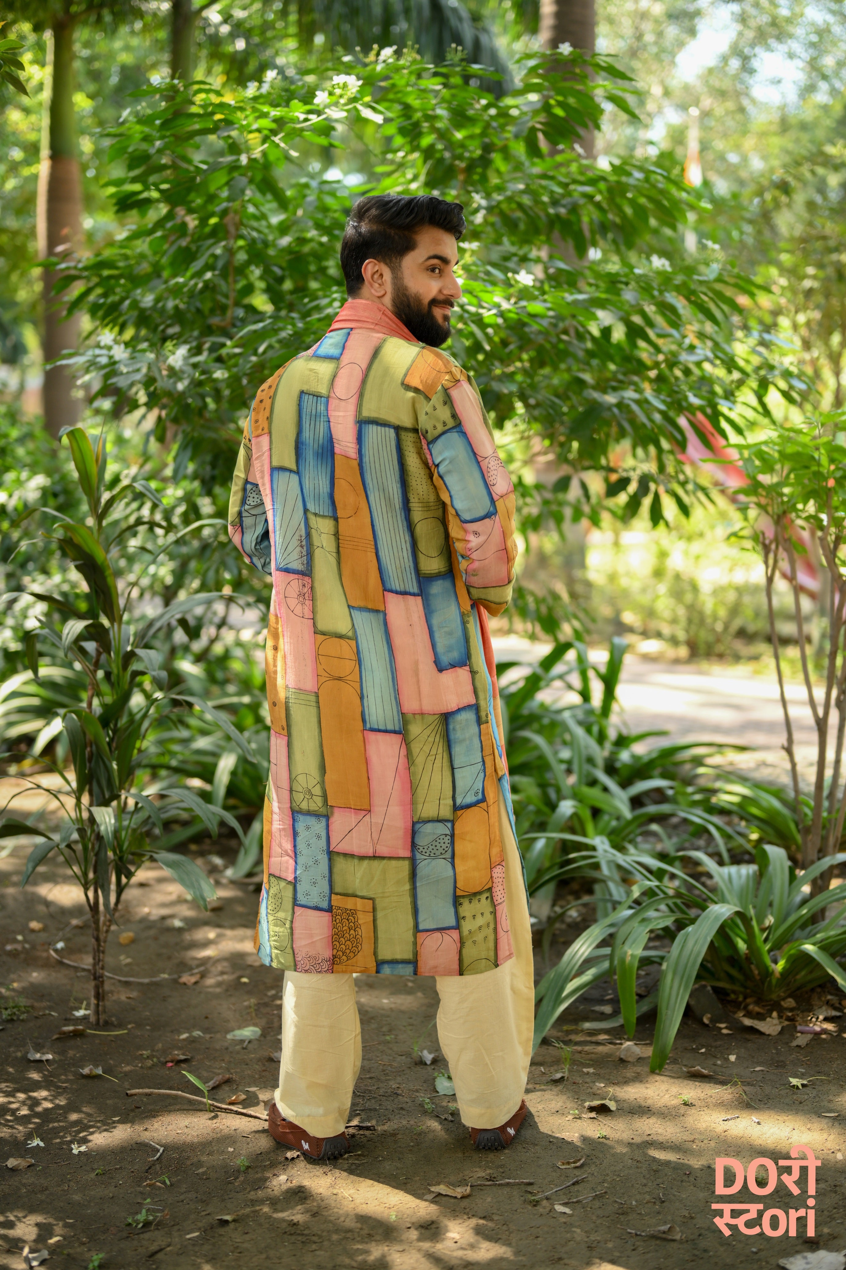 Samam: Threads in Balance