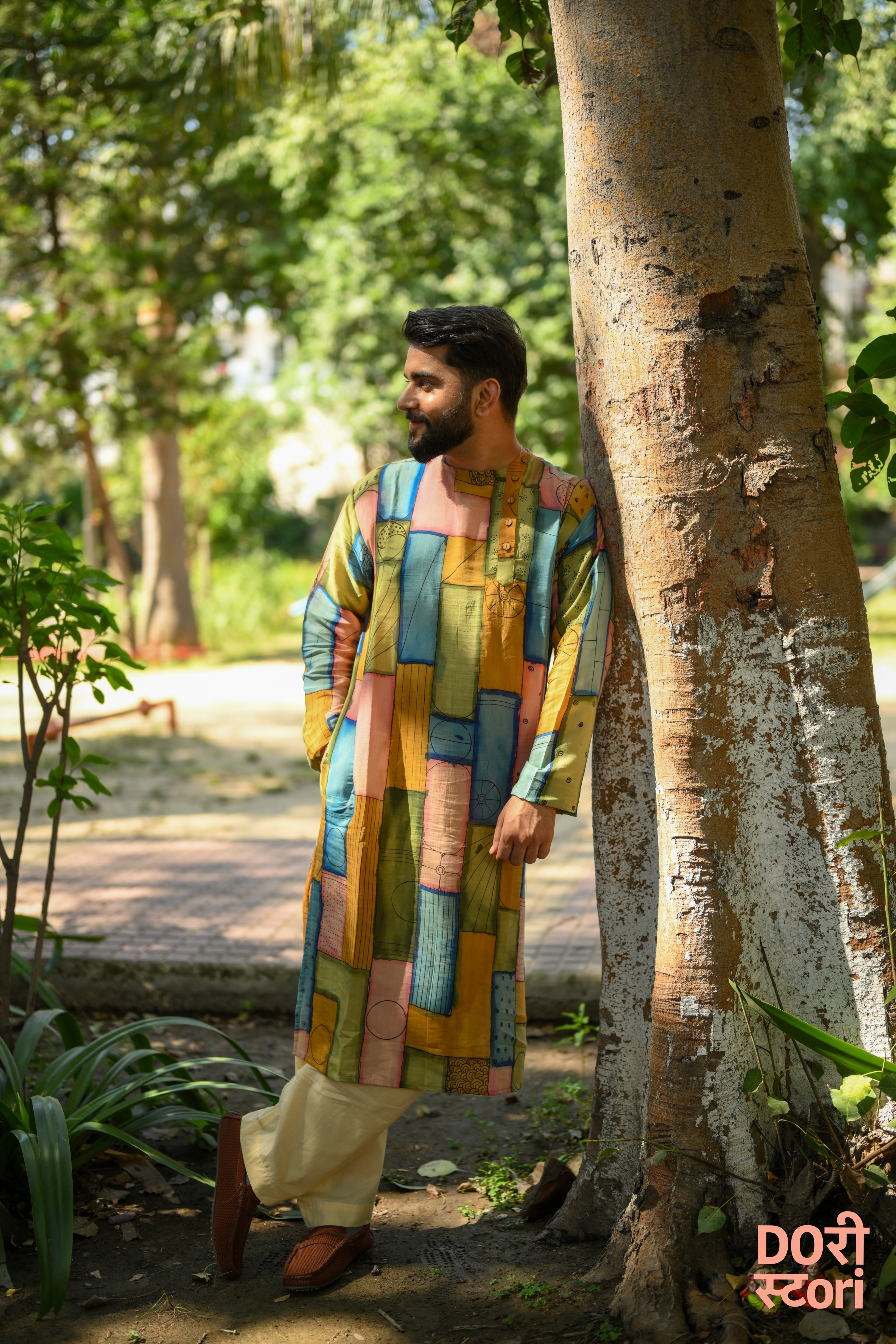 Samam: Threads in Balance