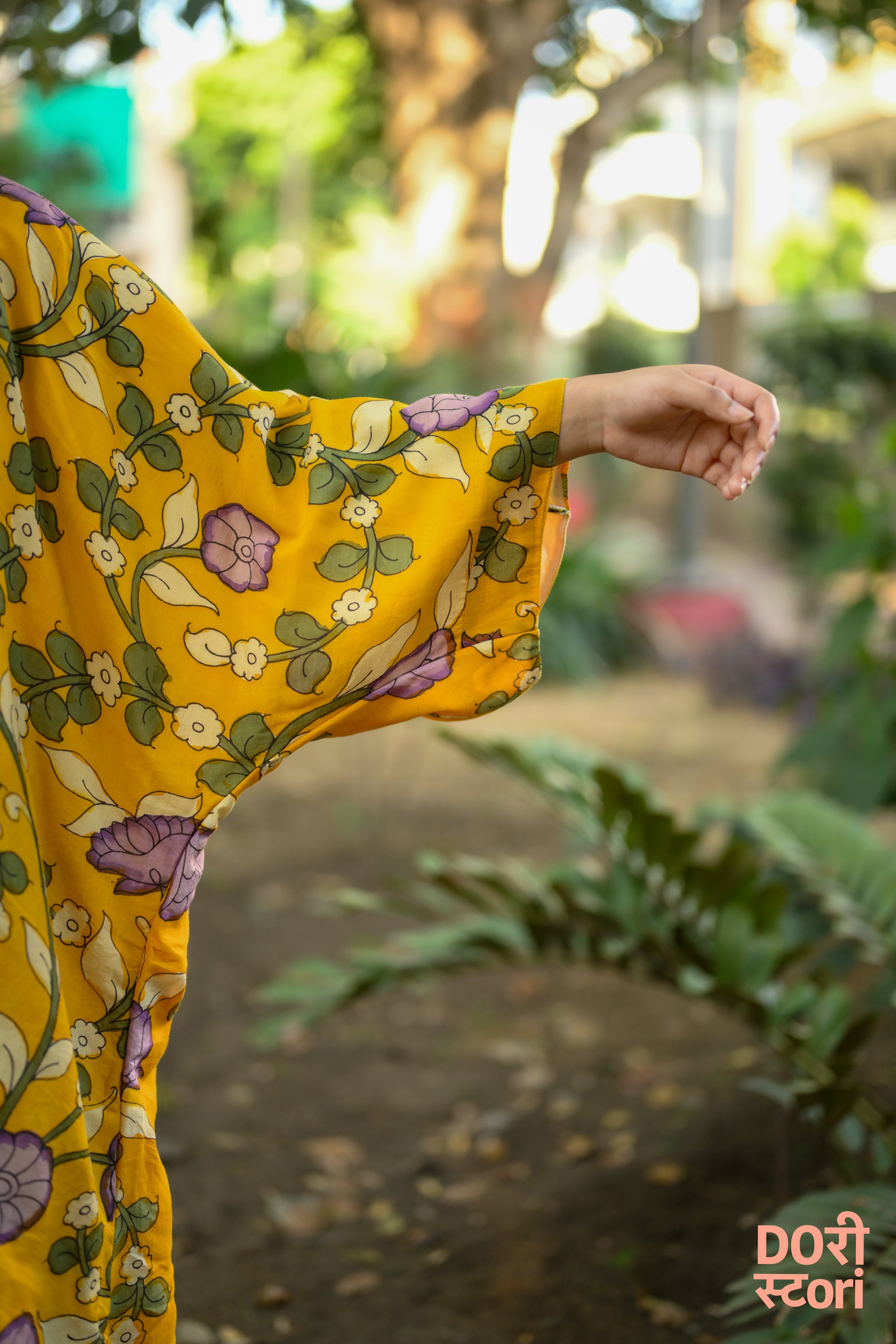 Pushpika Co-ord Set: A Dance of Tulips and Threads