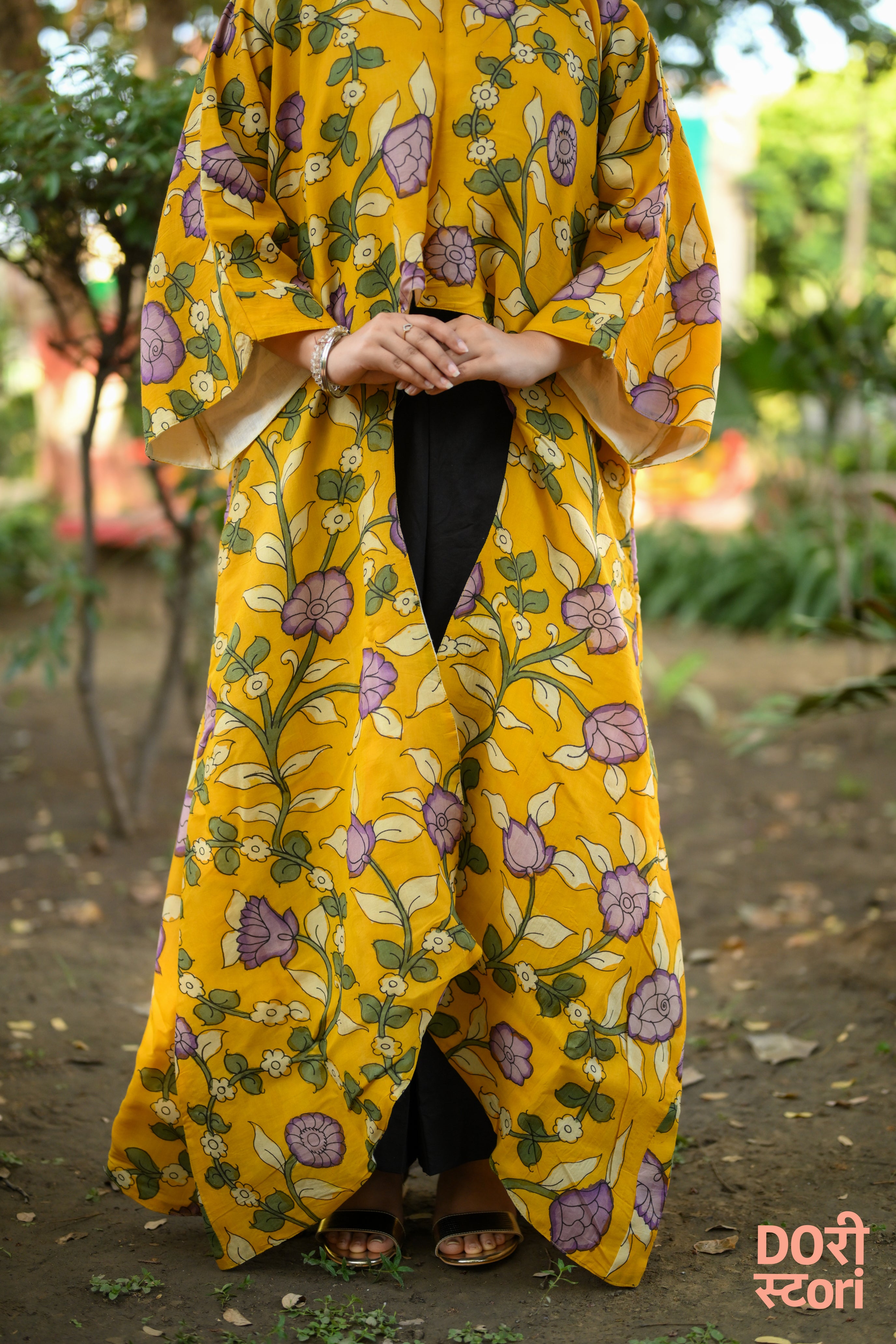 Pushpika Co-ord Set: A Dance of Tulips and Threads