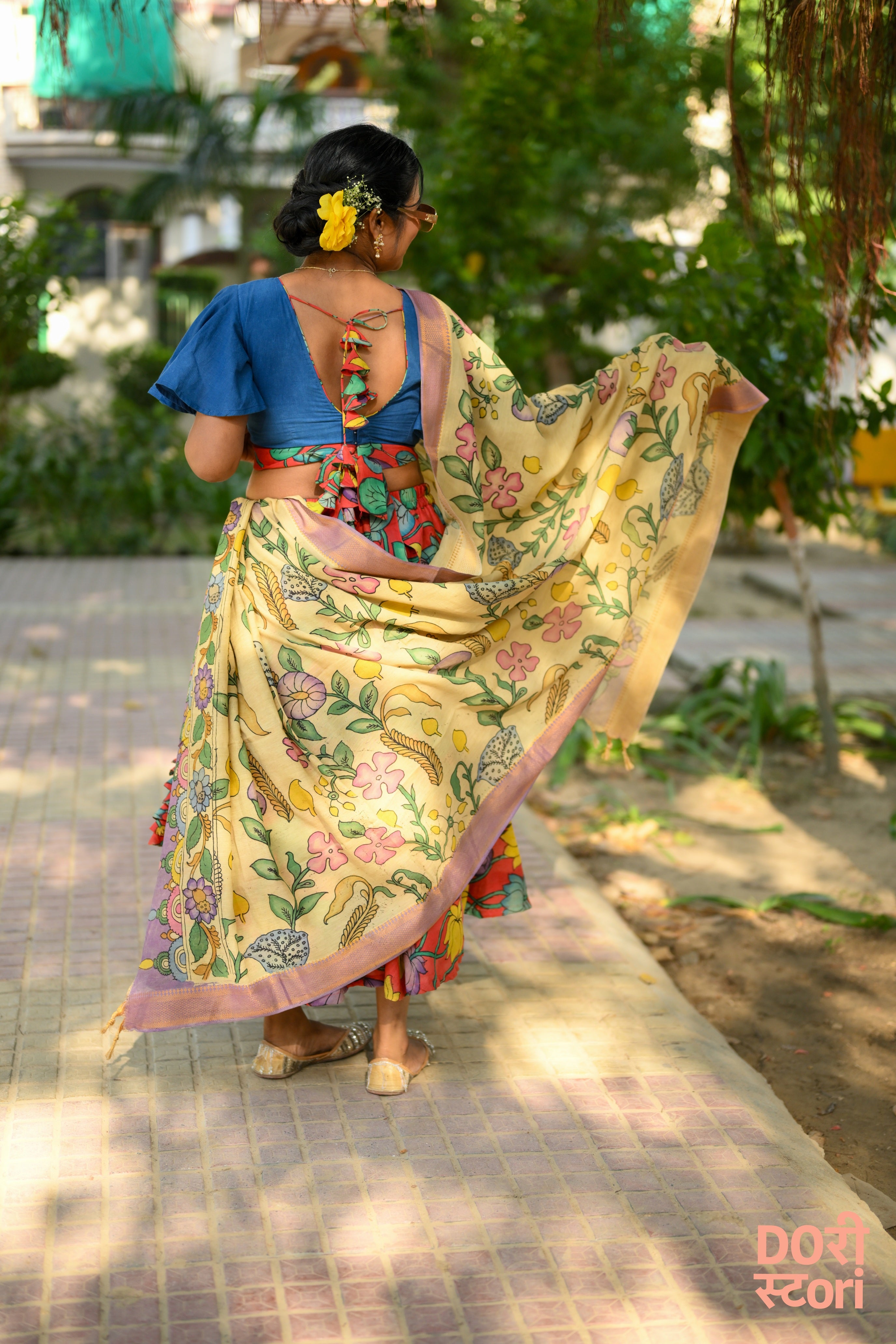 Navrang Leela Lehenga with Mrudu Pallavi Dupatta