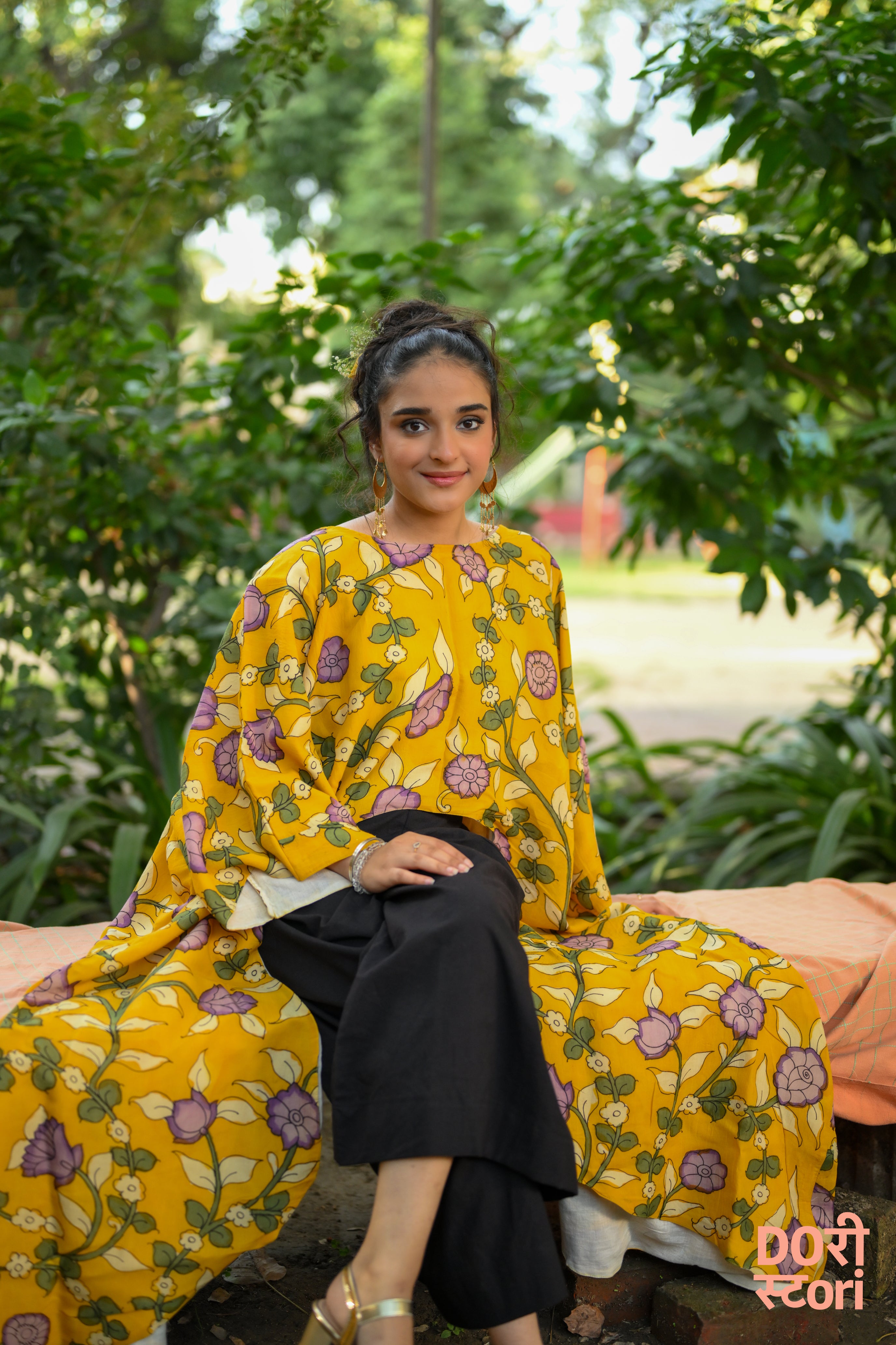 Pushpika Co-ord Set: A Dance of Tulips and Threads